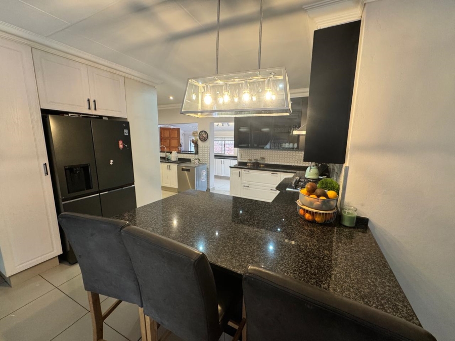 4 Bedroom Property for Sale in Chroompark Limpopo