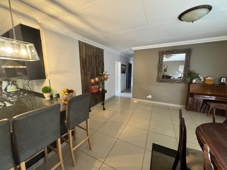 4 Bedroom Property for Sale in Chroompark Limpopo