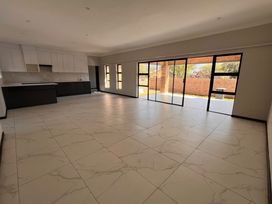 4 Bedroom Property for Sale in Chroompark Limpopo
