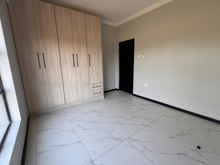 4 Bedroom Property for Sale in Chroompark Limpopo