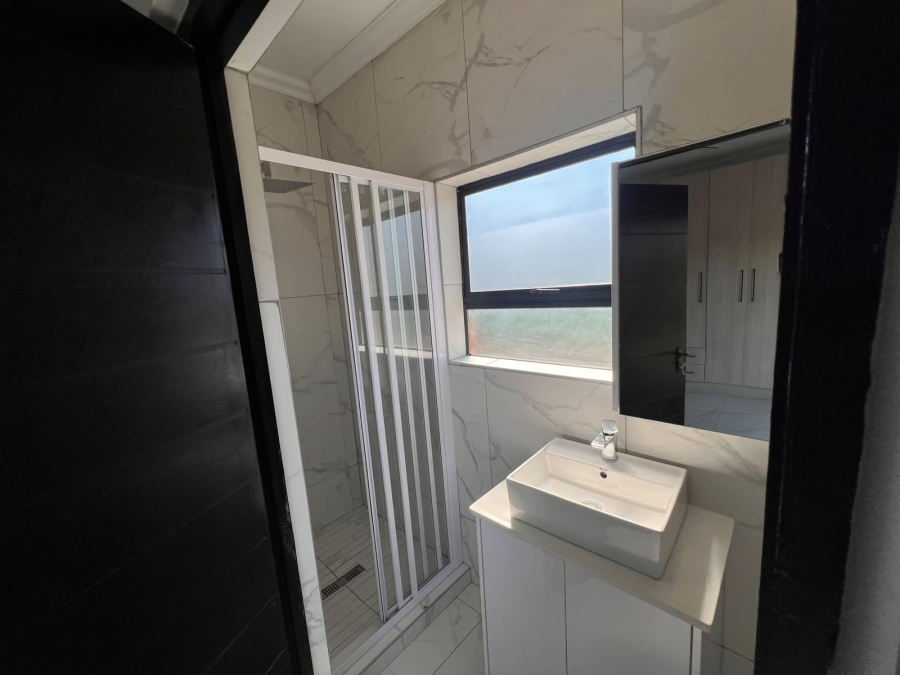 4 Bedroom Property for Sale in Chroompark Limpopo