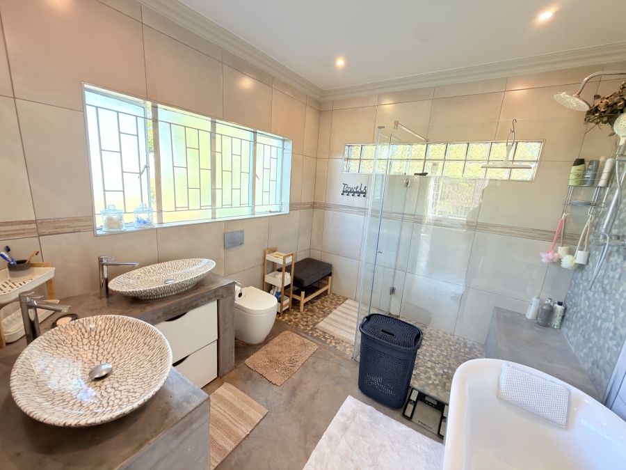 4 Bedroom Property for Sale in Louis Trichardt Limpopo