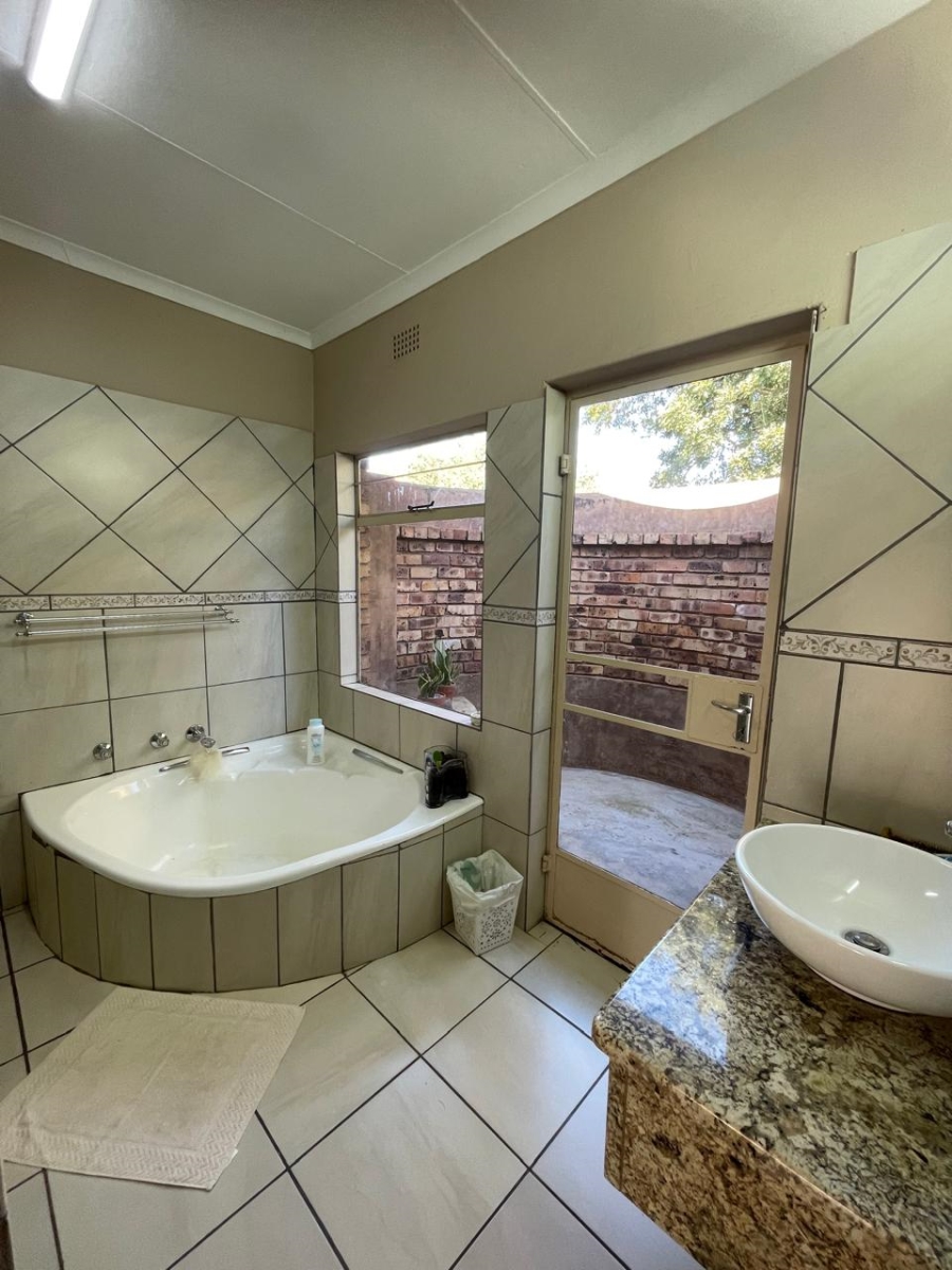 To Let 4 Bedroom Property for Rent in Groblersdal Limpopo