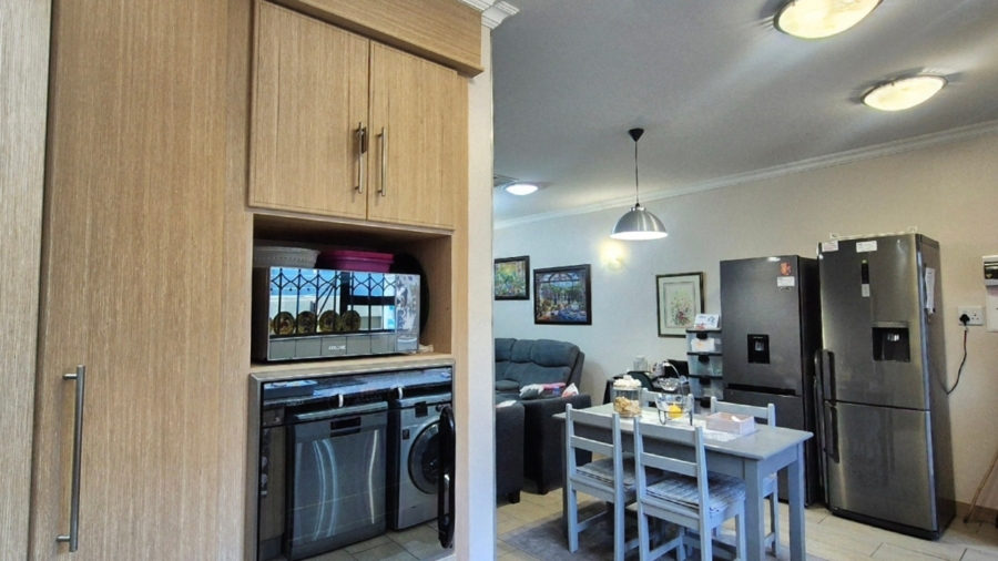 2 Bedroom Property for Sale in Mookgopong Limpopo