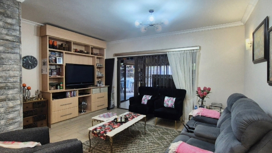 2 Bedroom Property for Sale in Mookgopong Limpopo