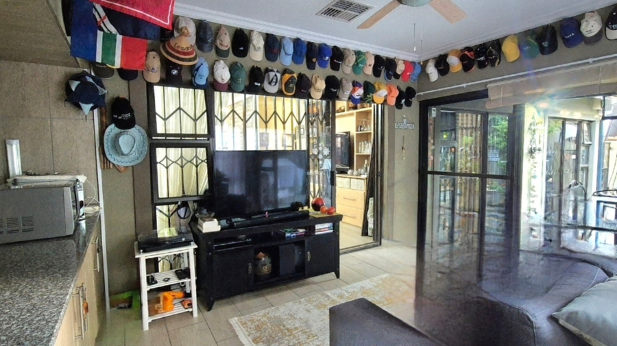 2 Bedroom Property for Sale in Mookgopong Limpopo