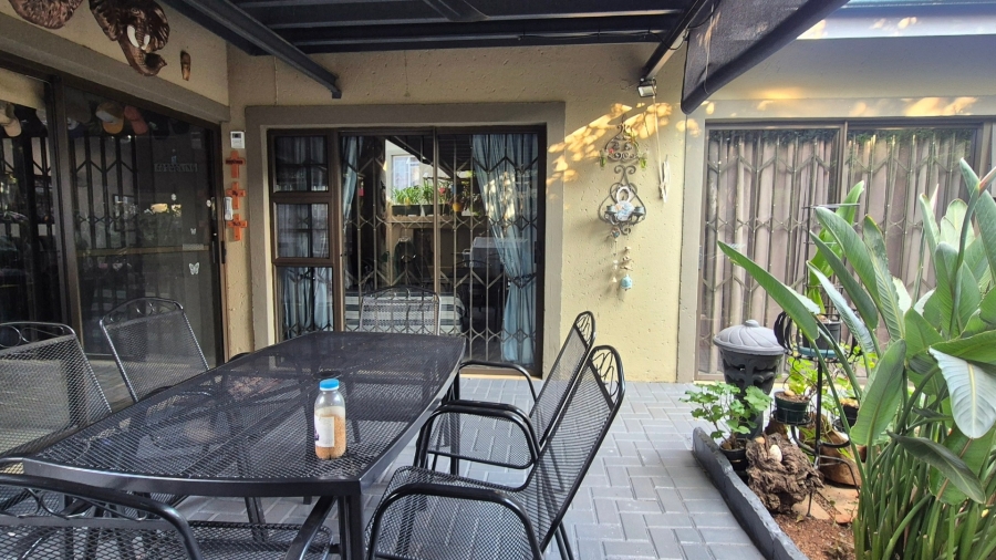 2 Bedroom Property for Sale in Mookgopong Limpopo