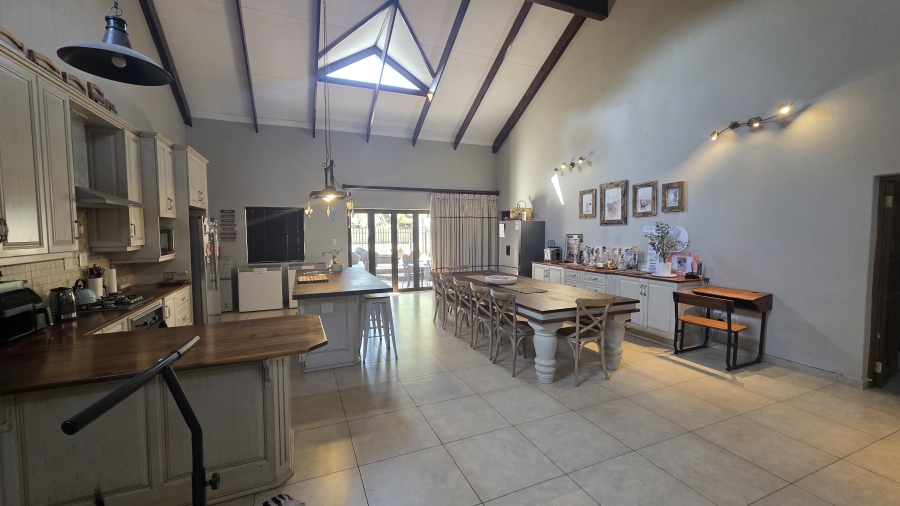 6 Bedroom Property for Sale in Bela Bela Limpopo