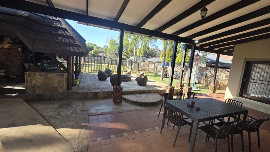 6 Bedroom Property for Sale in Bela Bela Limpopo