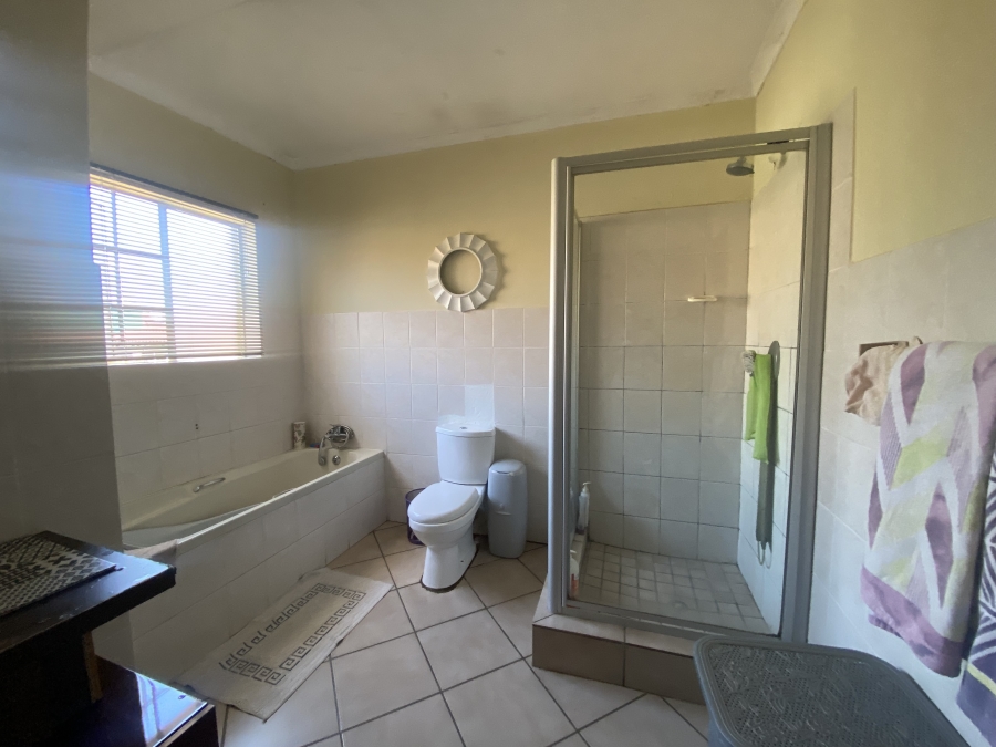 4 Bedroom Property for Sale in Bendor Limpopo