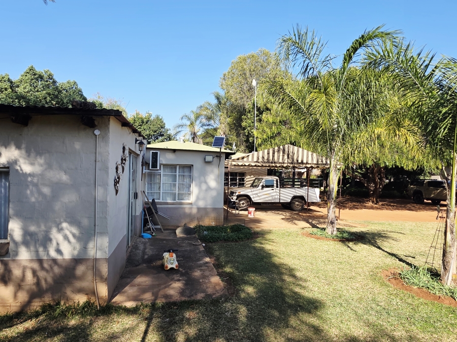 3 Bedroom Property for Sale in Mookgopong Limpopo