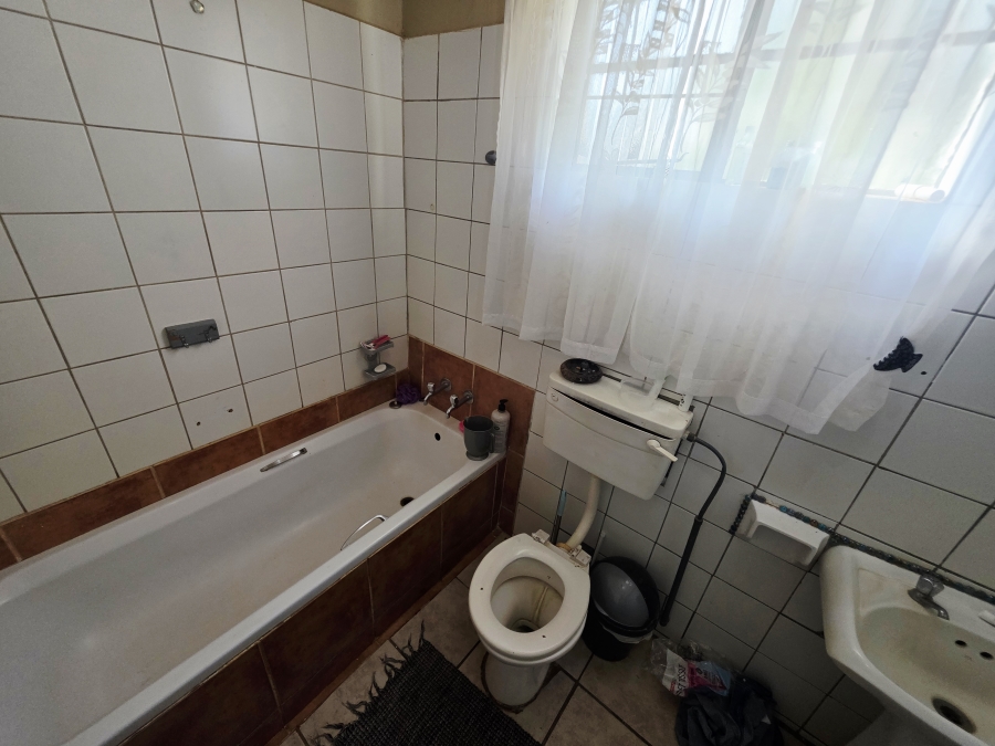 3 Bedroom Property for Sale in Mookgopong Limpopo