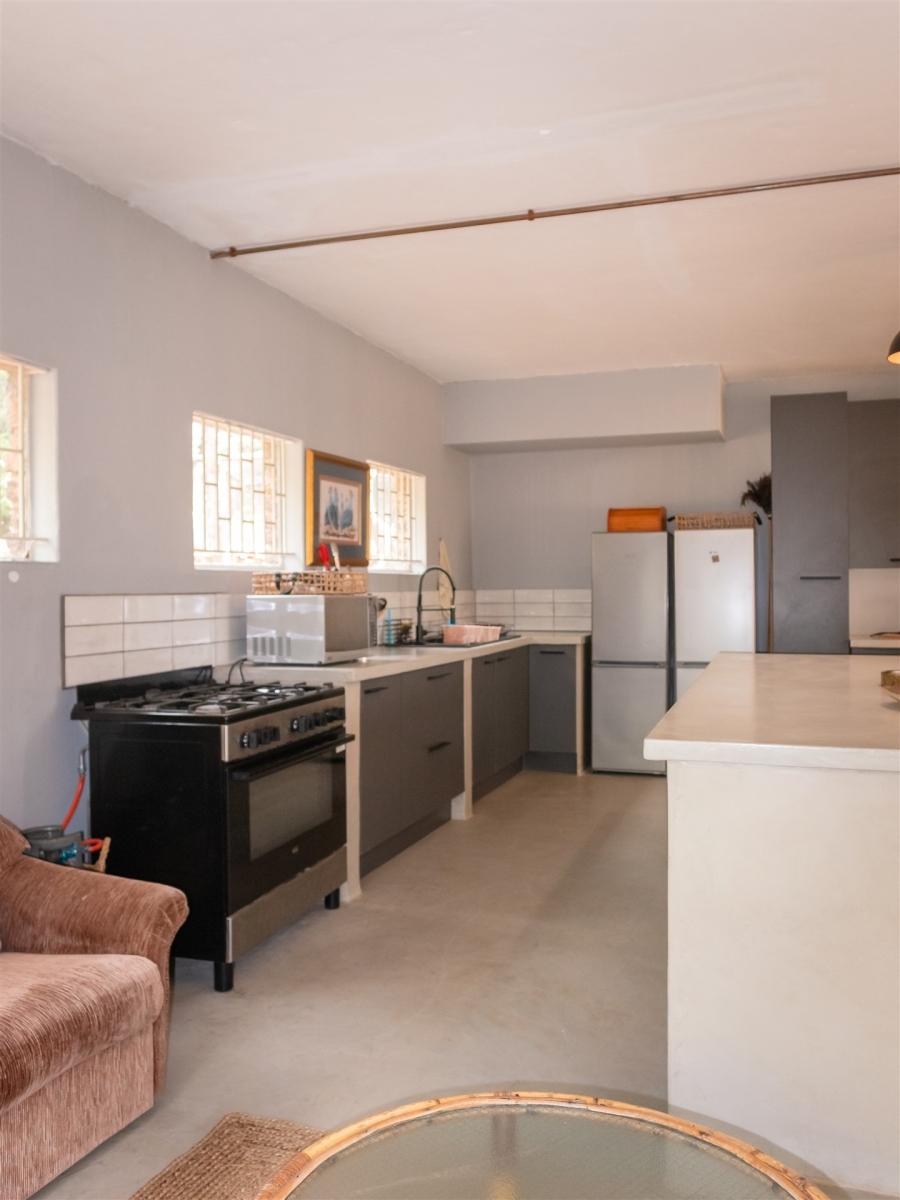 5 Bedroom Property for Sale in Ndlovumzi Limpopo