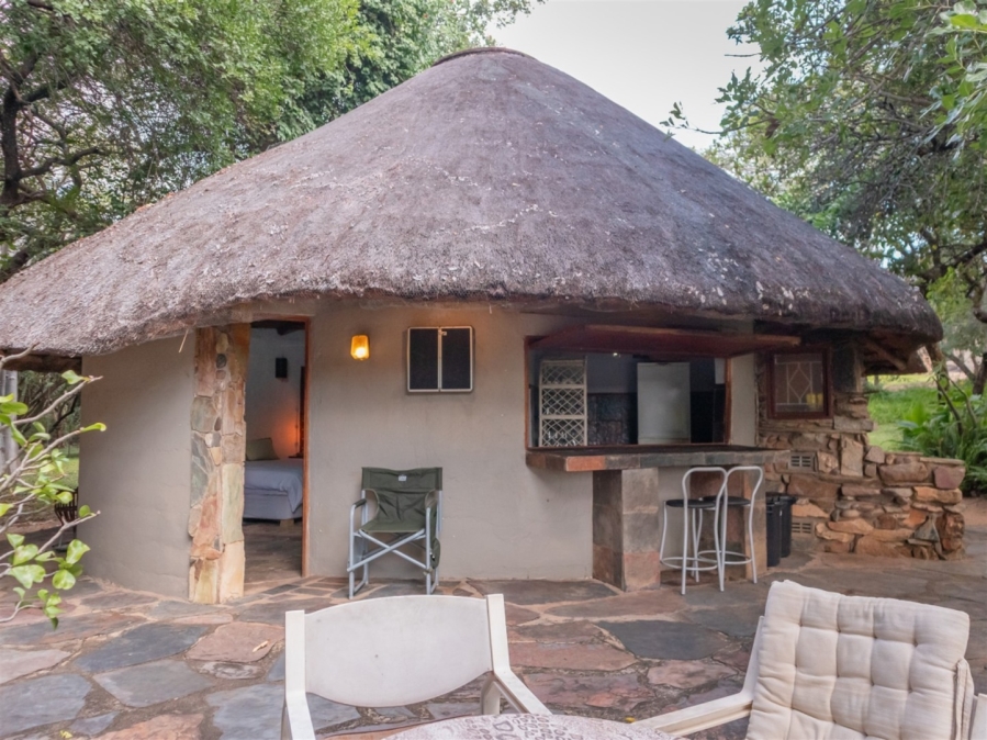 5 Bedroom Property for Sale in Ndlovumzi Limpopo