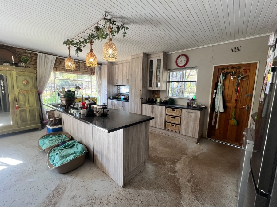 5 Bedroom Property for Sale in Mokopane Rural Limpopo