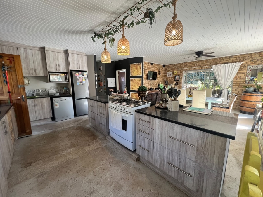 5 Bedroom Property for Sale in Mokopane Rural Limpopo