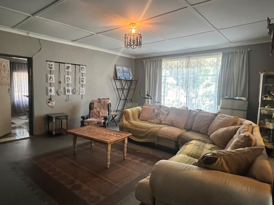 5 Bedroom Property for Sale in Mokopane Rural Limpopo