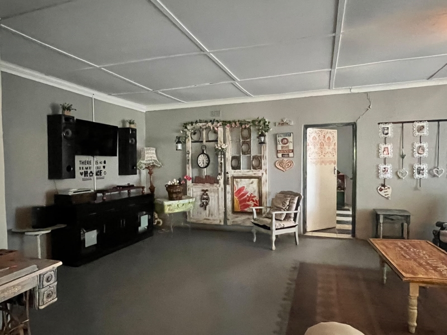 5 Bedroom Property for Sale in Mokopane Rural Limpopo