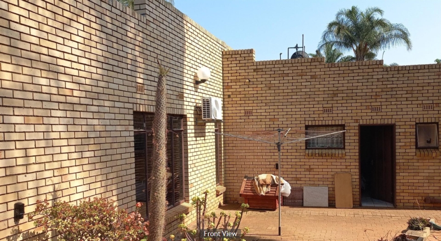 5 Bedroom Property for Sale in Bendor Limpopo
