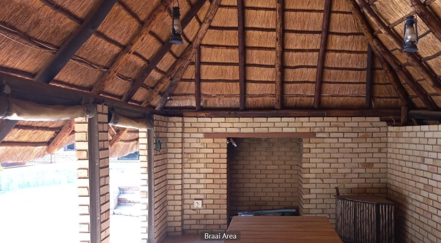 5 Bedroom Property for Sale in Bendor Limpopo