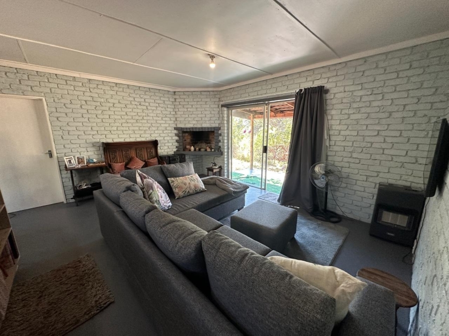 To Let 2 Bedroom Property for Rent in Kampersrus Limpopo