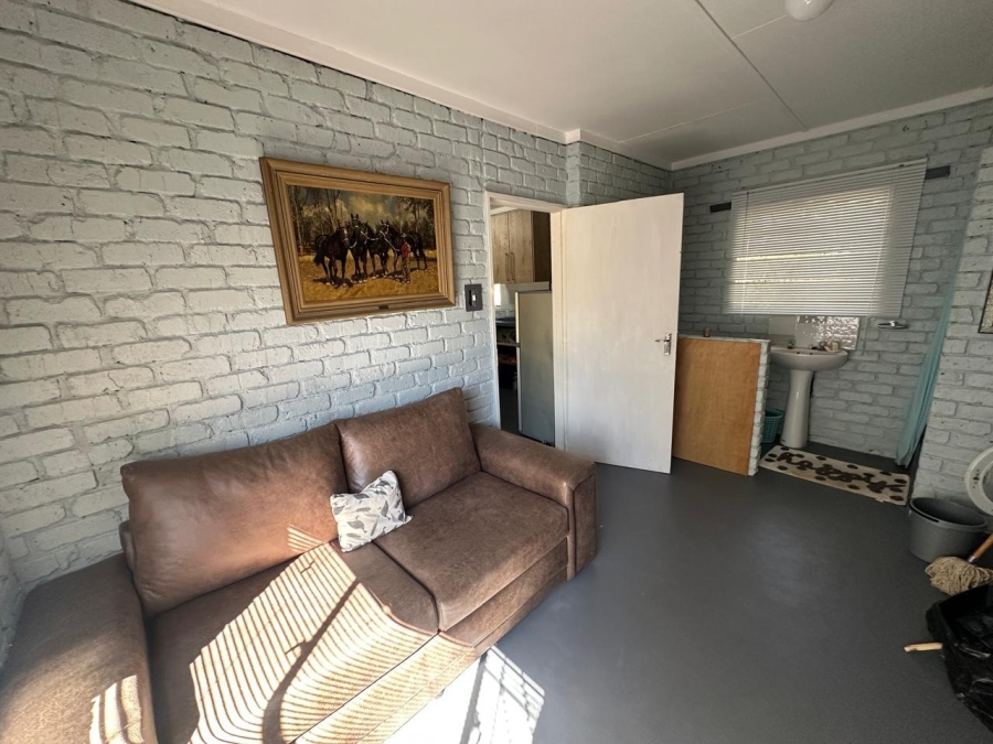 To Let 2 Bedroom Property for Rent in Kampersrus Limpopo
