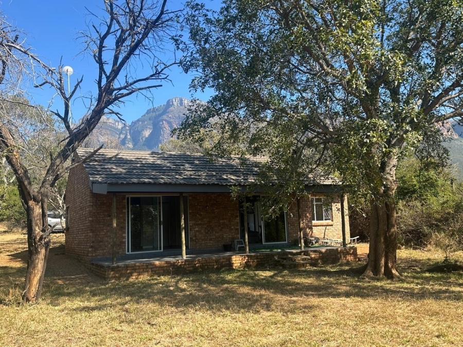 To Let 2 Bedroom Property for Rent in Kampersrus Limpopo