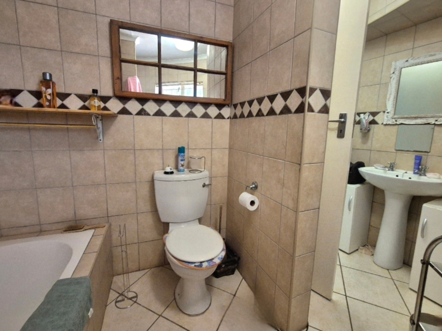 2 Bedroom Property for Sale in Mookgopong Limpopo