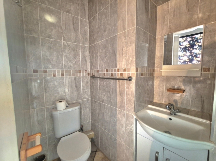 2 Bedroom Property for Sale in Mookgopong Limpopo