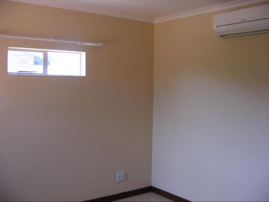 2 Bedroom Property for Sale in Onverwacht Limpopo