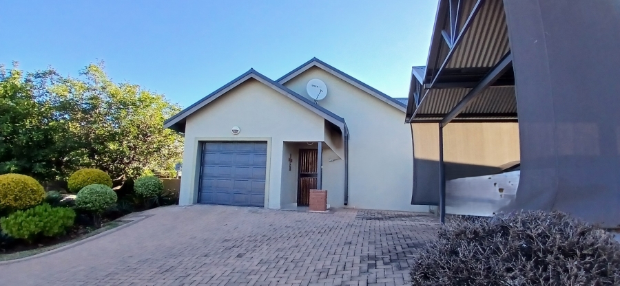 3 Bedroom Property for Sale in Mookgopong Limpopo