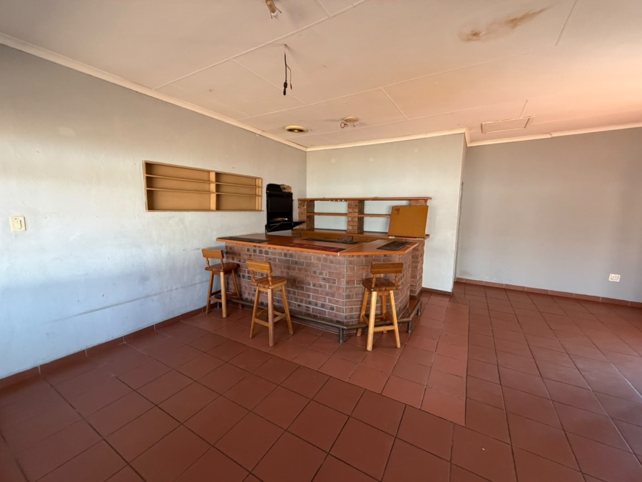 3 Bedroom Property for Sale in Hospitaalpark Limpopo