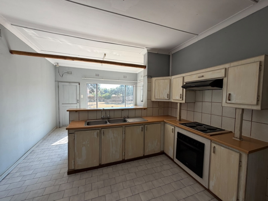 3 Bedroom Property for Sale in Hospitaalpark Limpopo