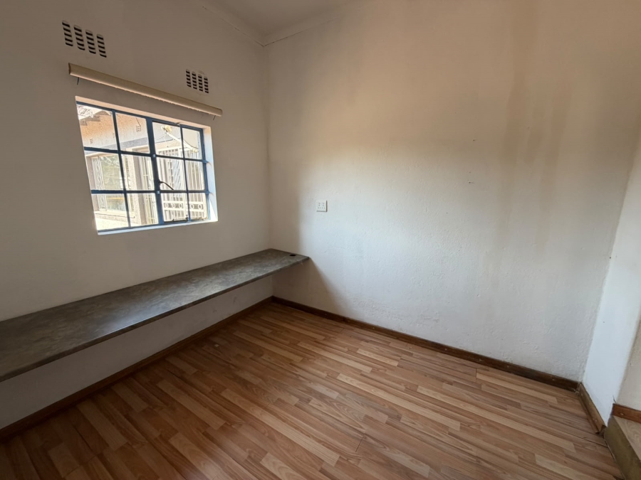 3 Bedroom Property for Sale in Hospitaalpark Limpopo