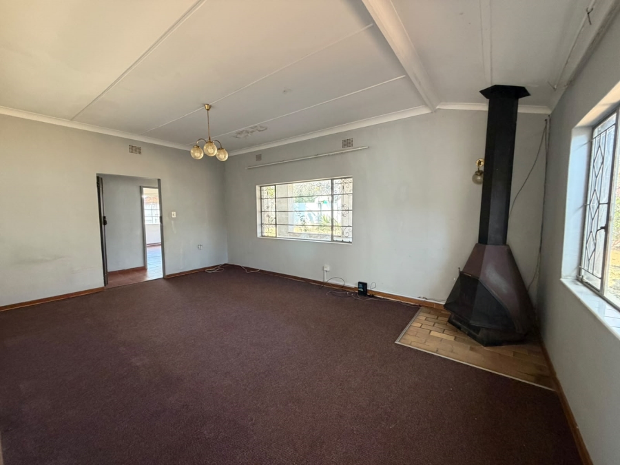 3 Bedroom Property for Sale in Hospitaalpark Limpopo