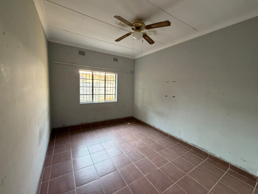 3 Bedroom Property for Sale in Hospitaalpark Limpopo