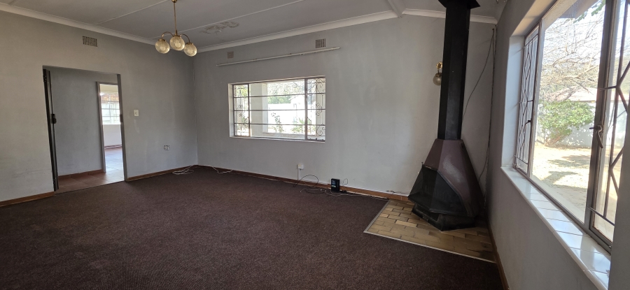 3 Bedroom Property for Sale in Hospitaalpark Limpopo