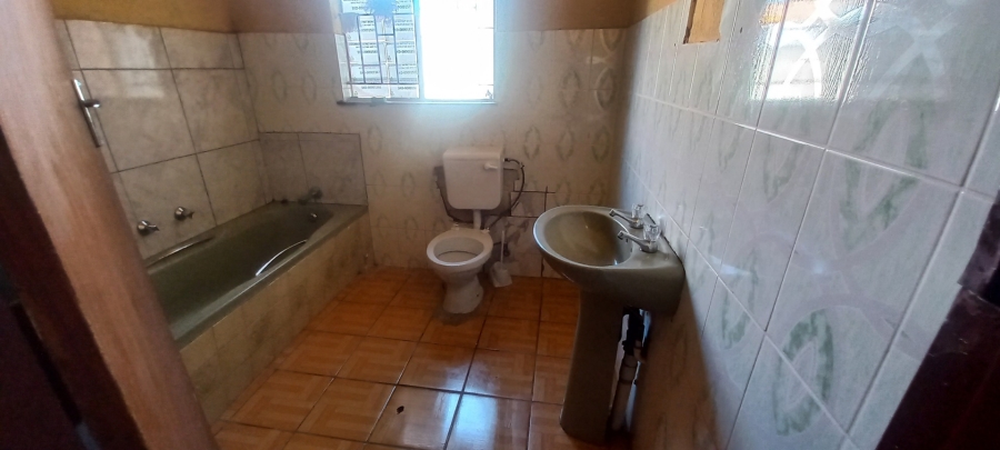 10 Bedroom Property for Sale in Penina Park Limpopo