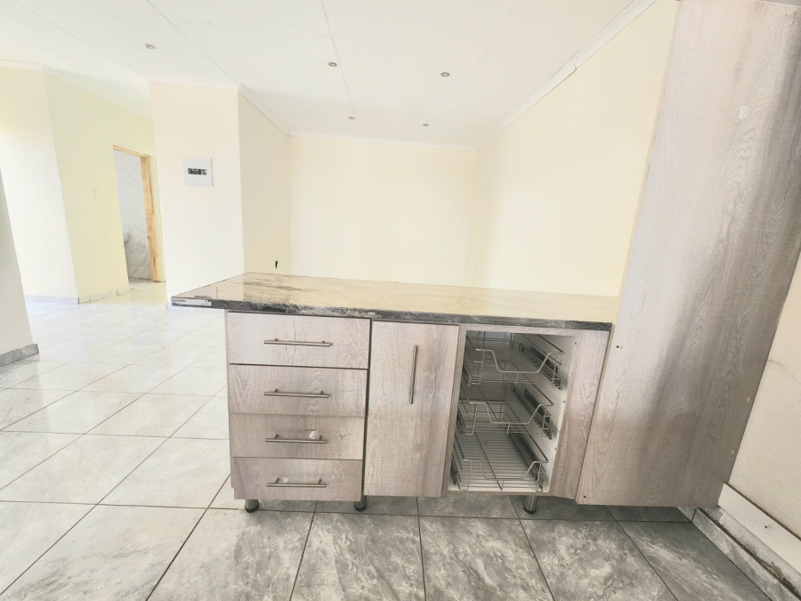 6 Bedroom Property for Sale in Northam Limpopo