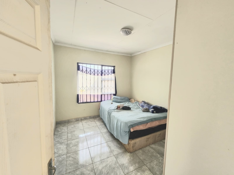 6 Bedroom Property for Sale in Northam Limpopo