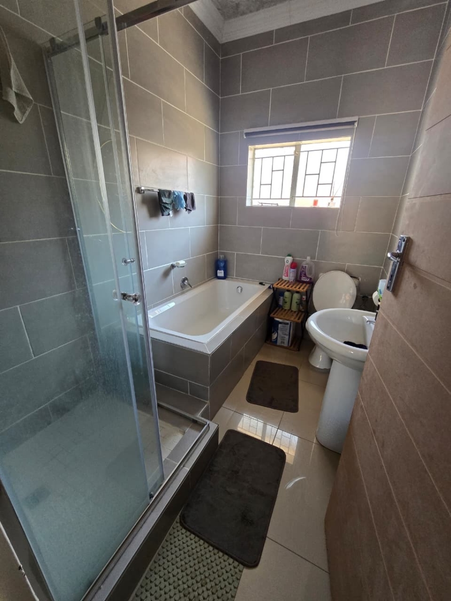 1 Bedroom Property for Sale in Bela Bela Limpopo