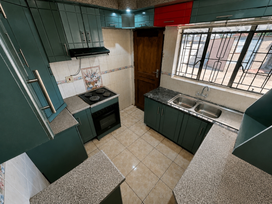 To Let 3 Bedroom Property for Rent in Seshego D Limpopo