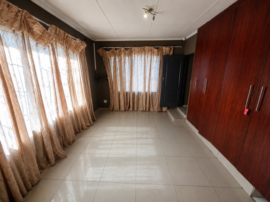 To Let 3 Bedroom Property for Rent in Seshego D Limpopo