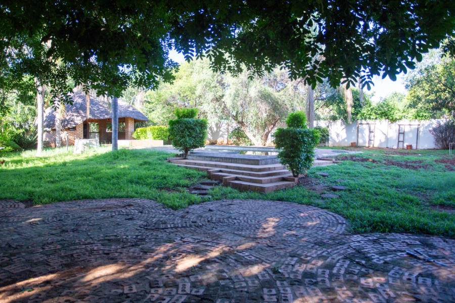 To Let 4 Bedroom Property for Rent in Chroompark Limpopo