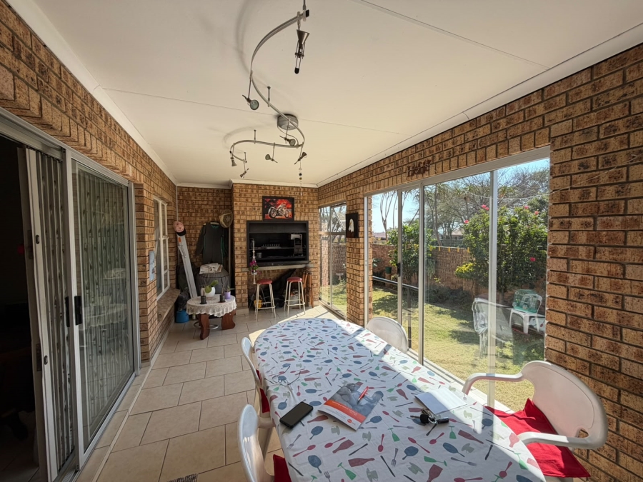 3 Bedroom Property for Sale in Bendor Limpopo