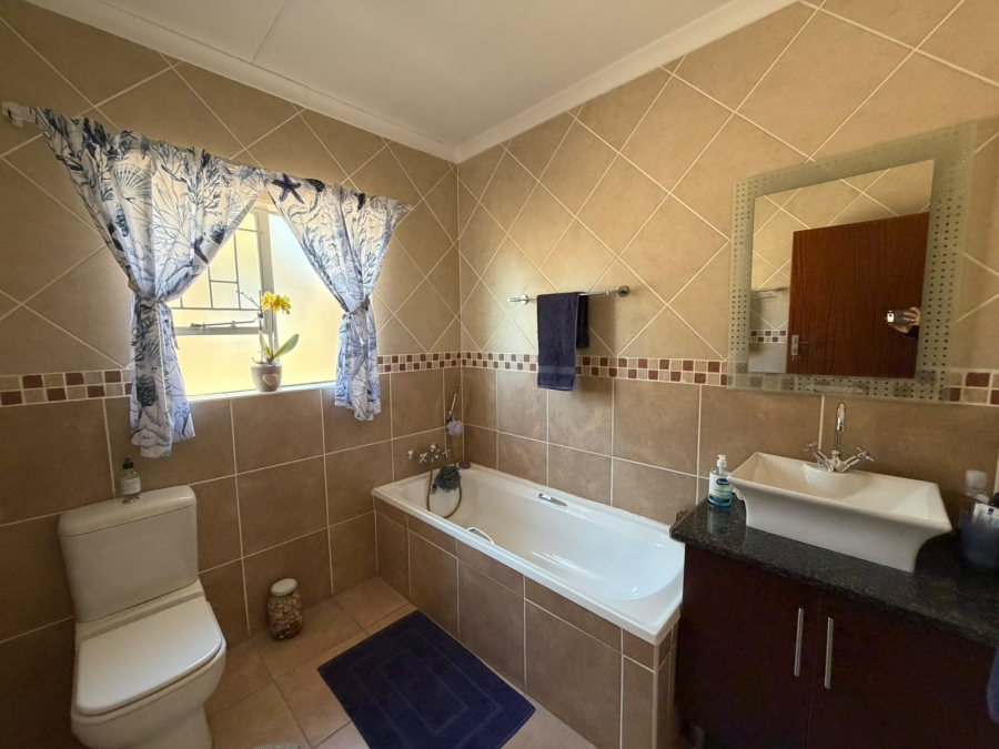 3 Bedroom Property for Sale in Bendor Limpopo