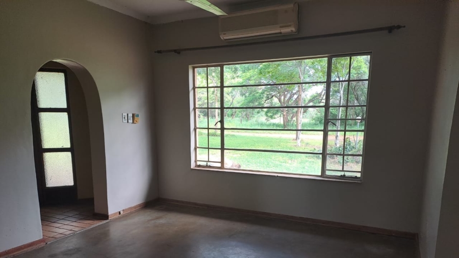 To Let 4 Bedroom Property for Rent in Northam Limpopo