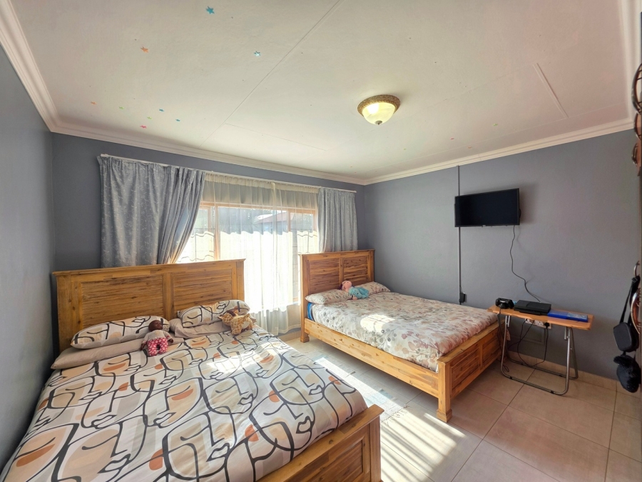 3 Bedroom Property for Sale in Bendor Limpopo