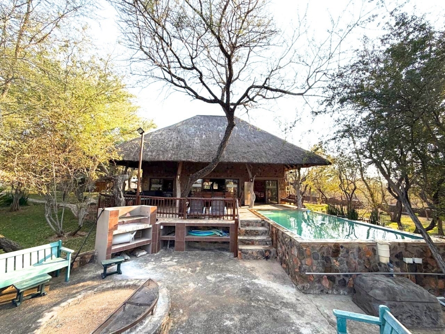 4 Bedroom Property for Sale in Ndlovumzi Limpopo