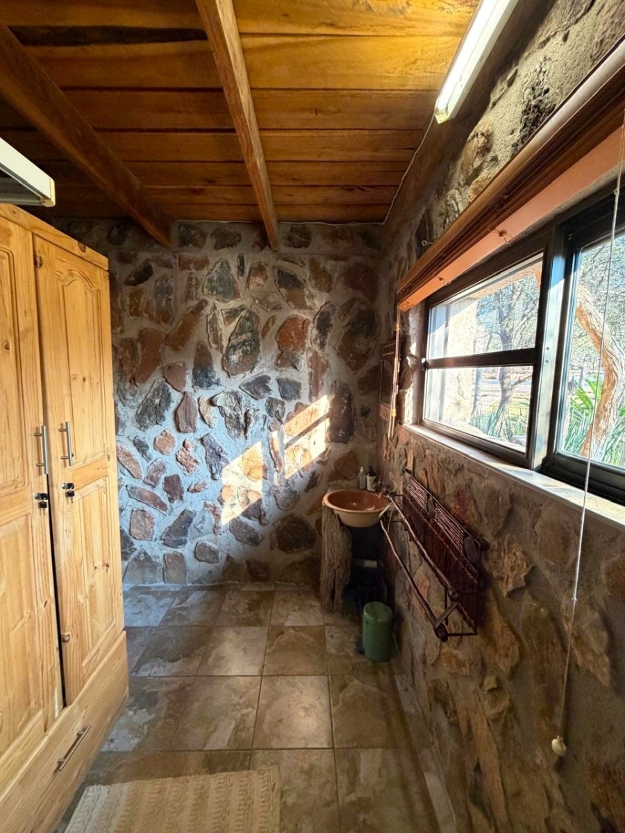 4 Bedroom Property for Sale in Ndlovumzi Limpopo
